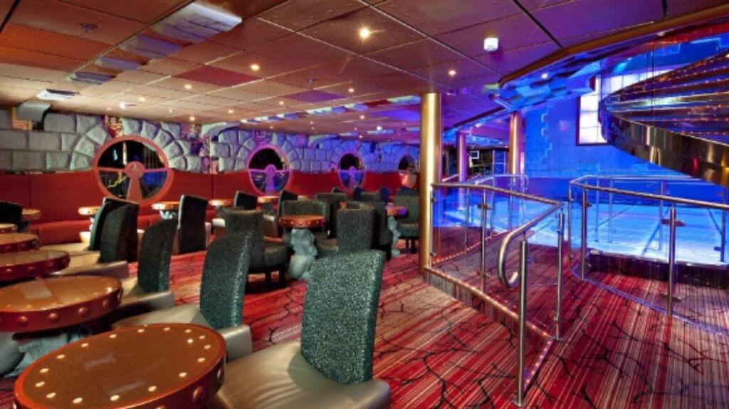 04 - Carnival Miracle