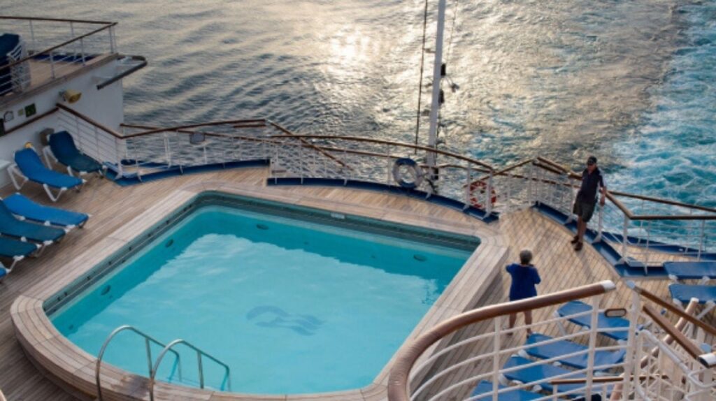 14 - Diamond Princess