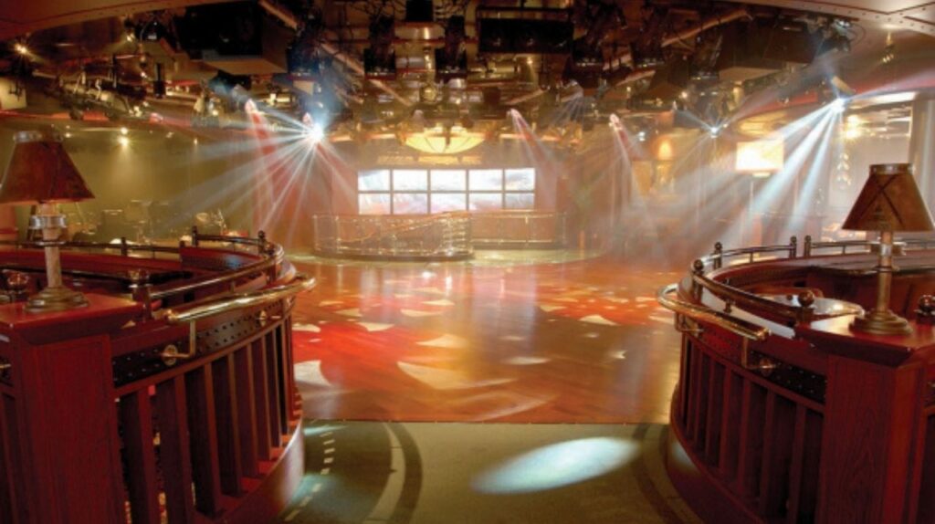 16 - Sapphire Princess