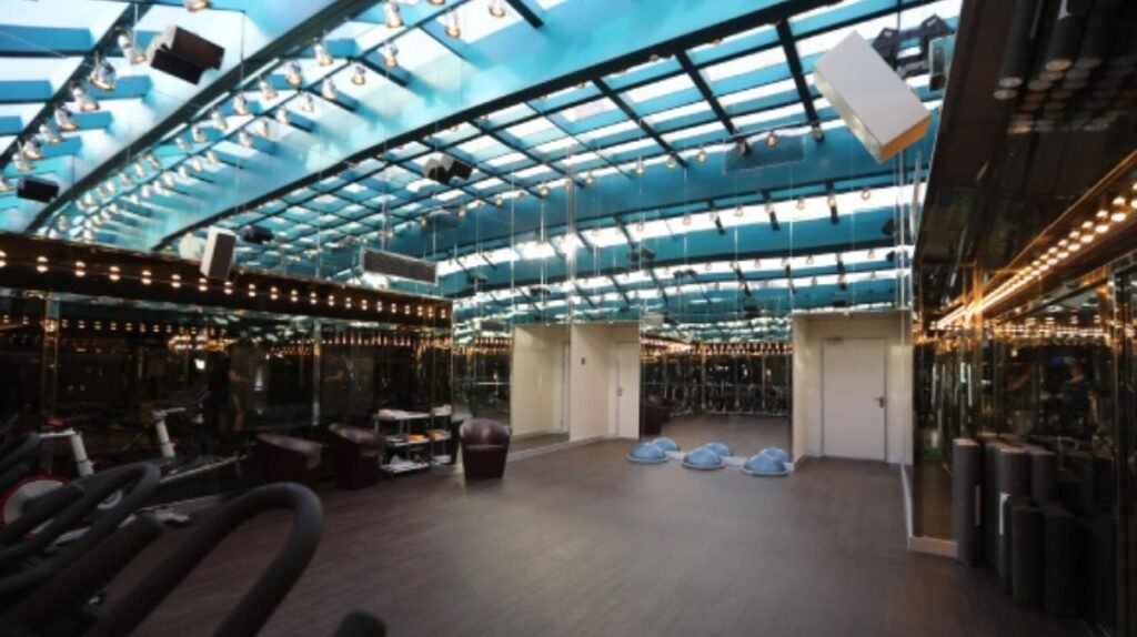 23 - Carnival Freedom